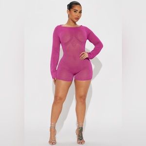 FASHION NOVA